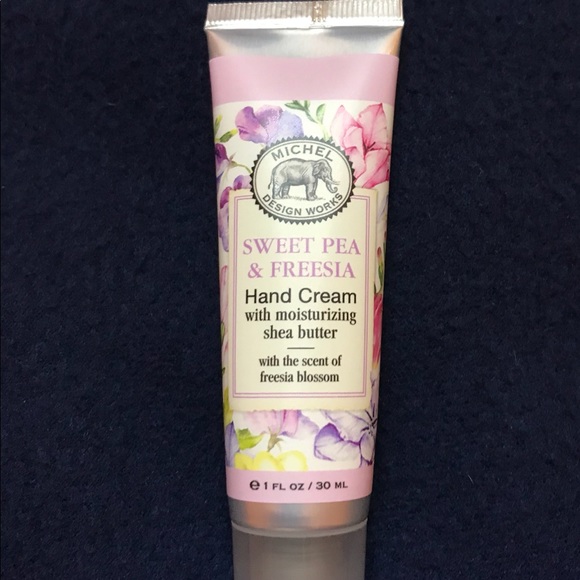 Michel Design Works Sweet Pea & Freesia Hand Cream - Picture 1 of 2